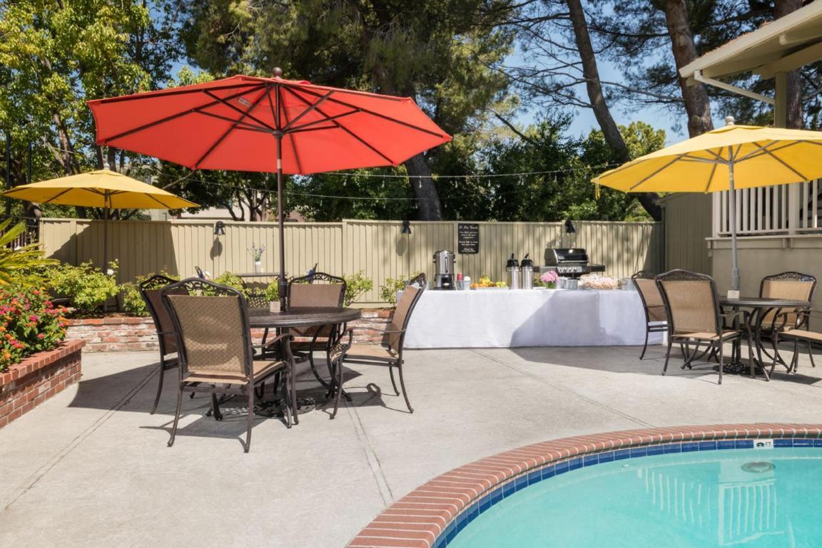 Country Inn Motel Palo Alto Extérieur photo