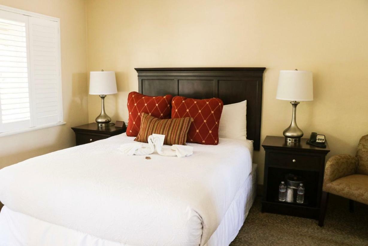 Country Inn Motel Palo Alto Extérieur photo