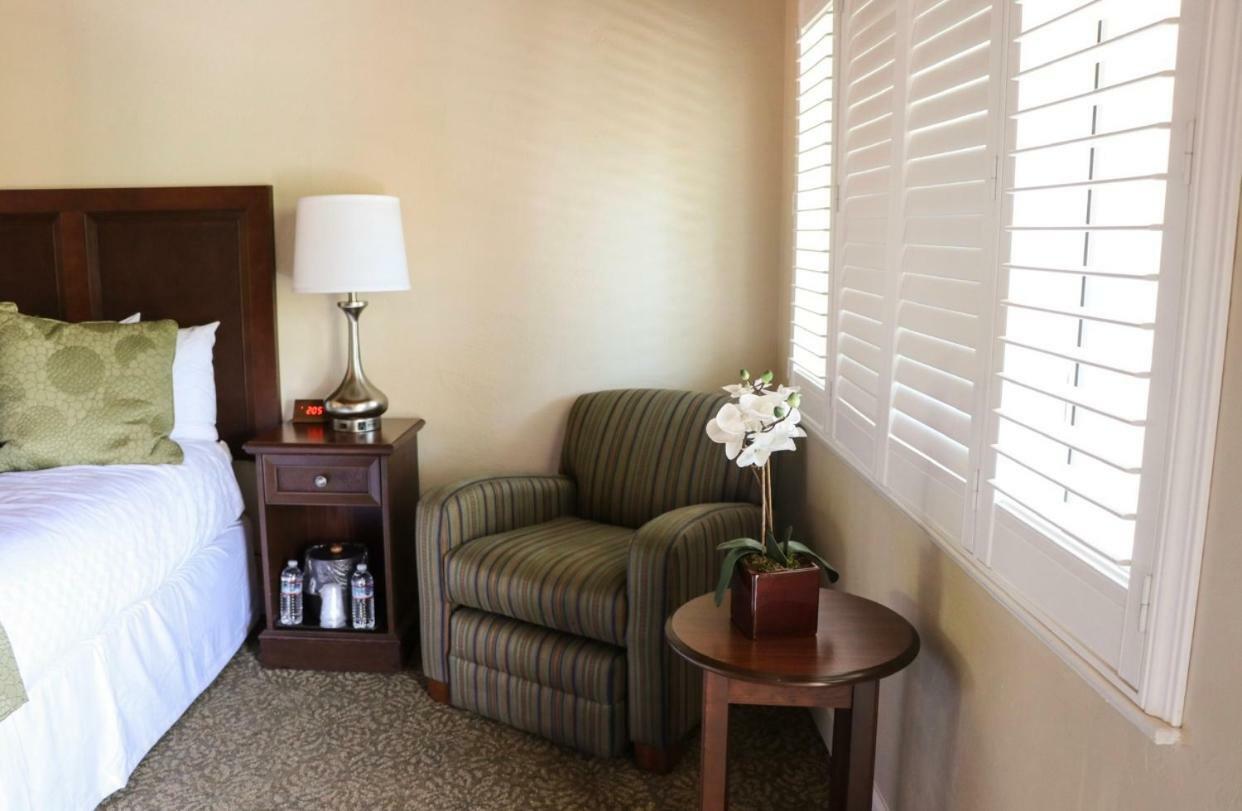 Country Inn Motel Palo Alto Extérieur photo